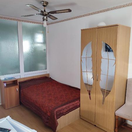 Hostel Emy Camere Cu Baie Proprie Aproape De Plaja 3 Papuci Constanţa Exterior foto